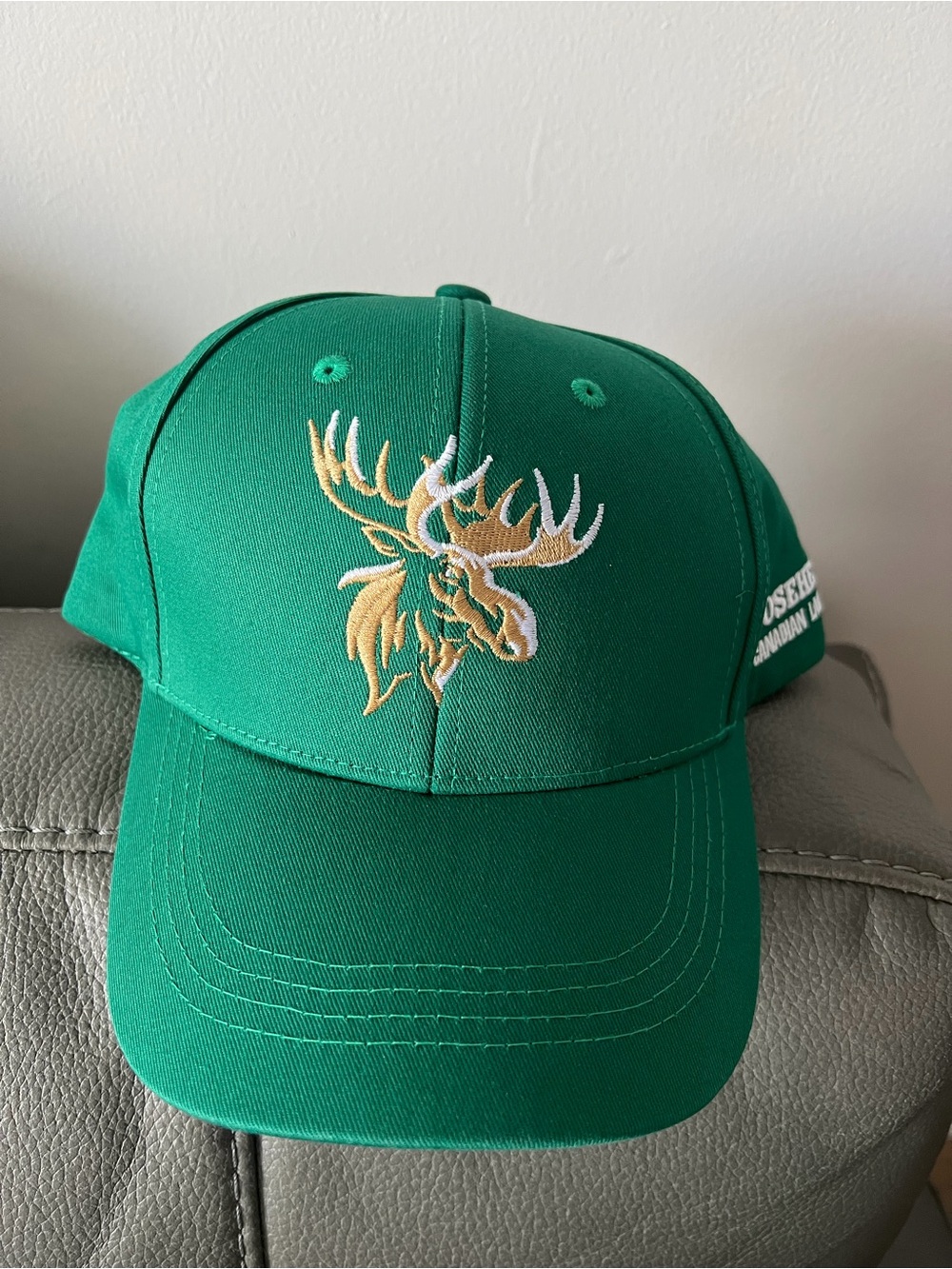 Moosehead Canadian Lager Beer SnapBack Hat Cap Brand New w Tags BNWT
